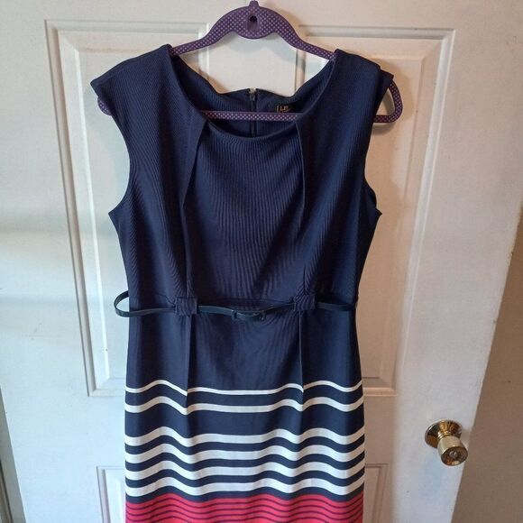 ILE Red, White and Blue dress with belt - Picture 1 of 8